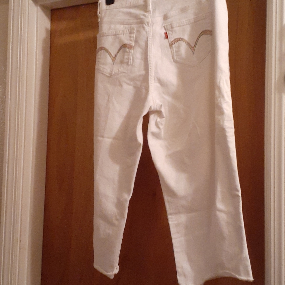 Women Capri